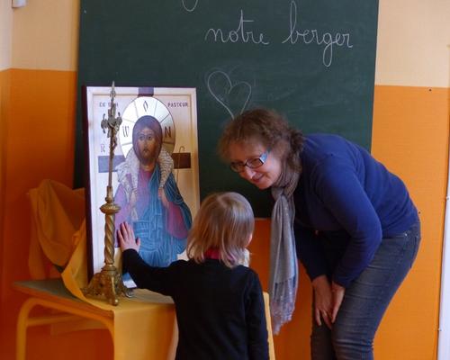 à l'école Ste Famille de Raismes