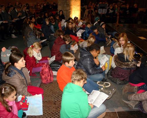 1512_Remise de Bibles 10