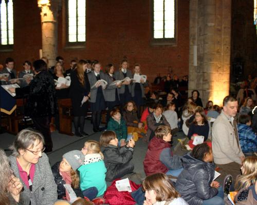 1512_Remise de Bibles 26