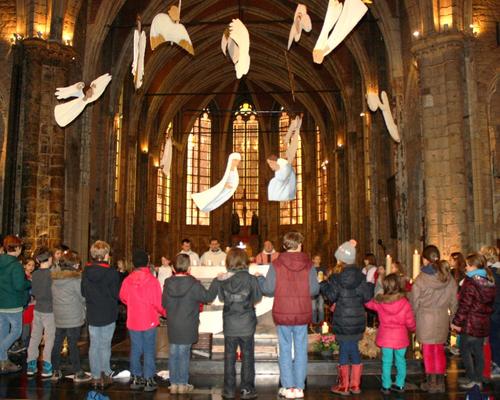 1512_Remise de Bibles 31