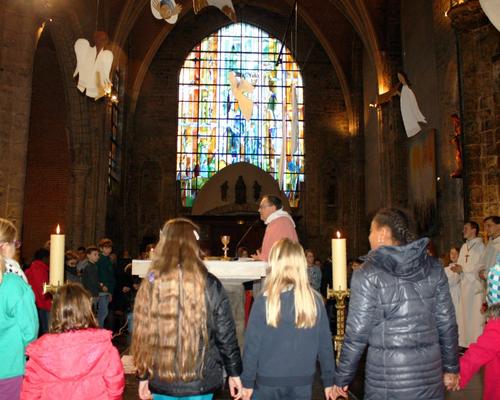 1512_Remise de Bibles 32