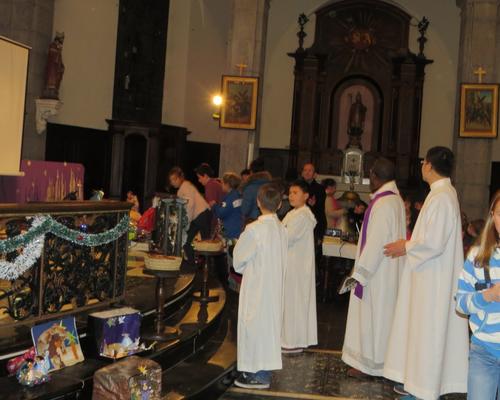 Ils ont réalisé des crèches:un autre OUI à Jésus!