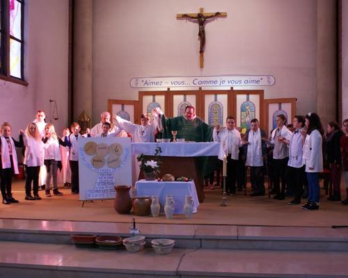 Images - Stald - Premie#res Communions - Sacre#-Co