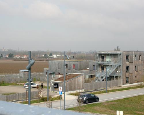 1603_En haut de la maison de l'écoquartier 3