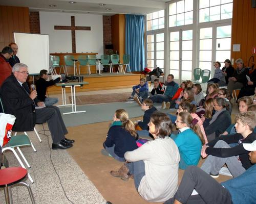 1603_Rencontre avec les jeunes 19