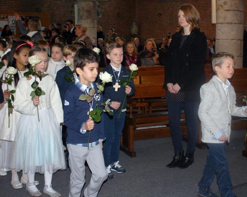 1603_1ères communions (Ecole St-Jean) 9