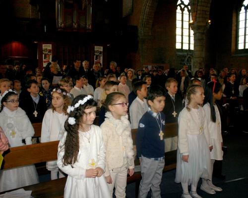 1603_1ères communions (Ecole St-Jean) 18