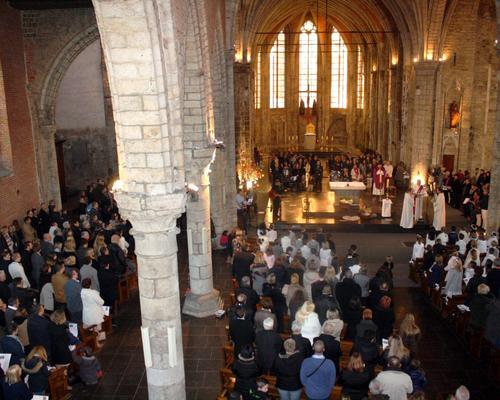1603_1ères communions (Ecole St-Jean) 39