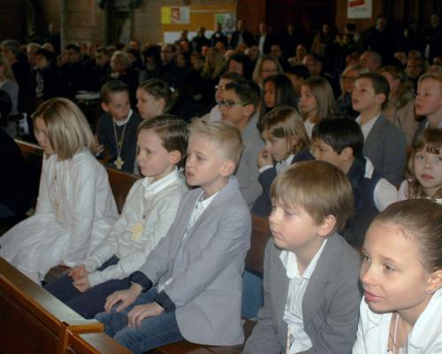 1603_1ères communions (Ecole St-Jean) 49