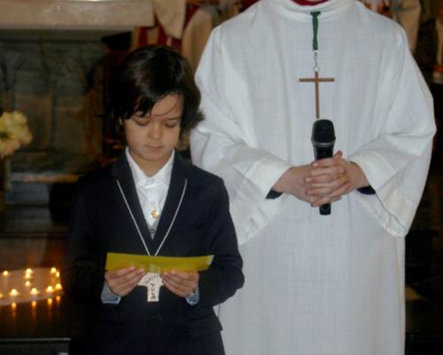 1603_1ères communions (Ecole St-Jean) 54