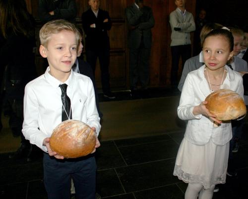 1603_1ères communions (Ecole St-Jean) 57