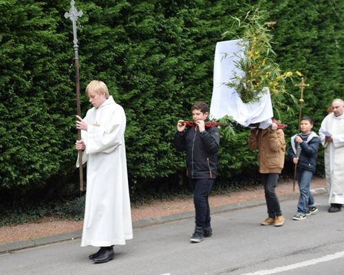 Procession icone Bon Pasteur 2 avr 2016 18