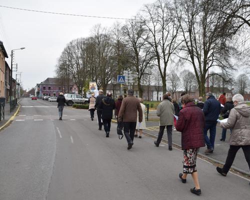 Procession icone Bon Pasteur 2 avr 2016 40