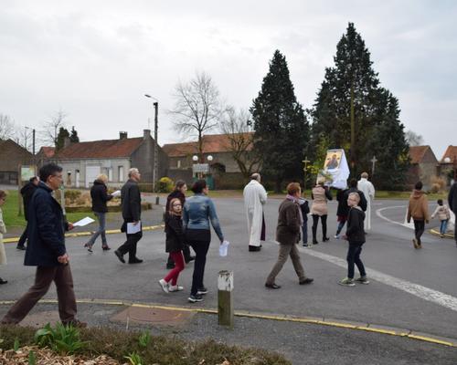 Procession icone Bon Pasteur 2 avr 2016 44