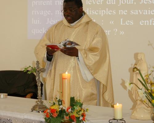 1604_Messe à la résidence MDV 12