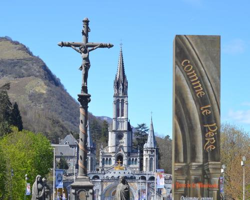 portesainte lourdes 2