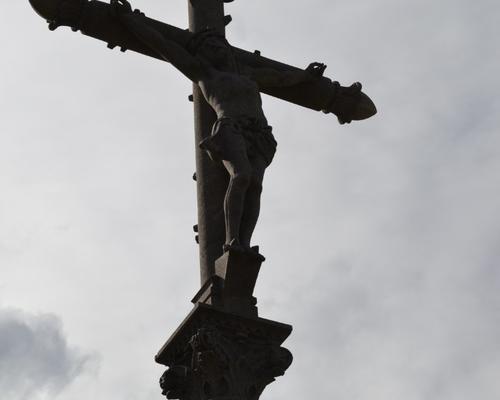 portesainte lourdes 18
