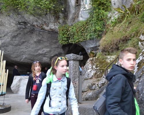 LOURDES3 27