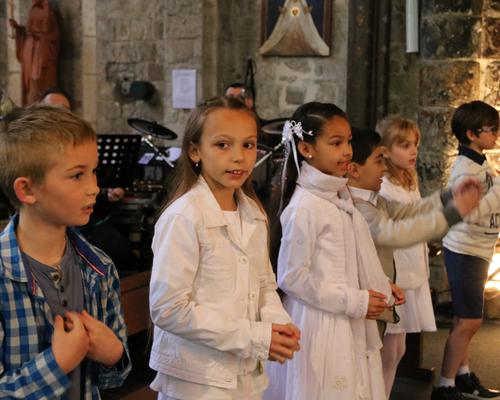 1604_1ères communions (Ecole de la Ste-Union) 12