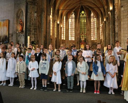 1604_1ères communions (Ecole de la Ste-Union) 59