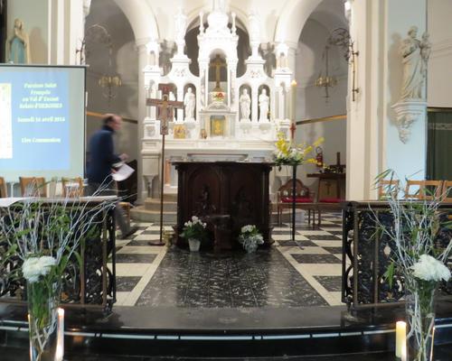 2016 Ières communions HERGNIES (3)