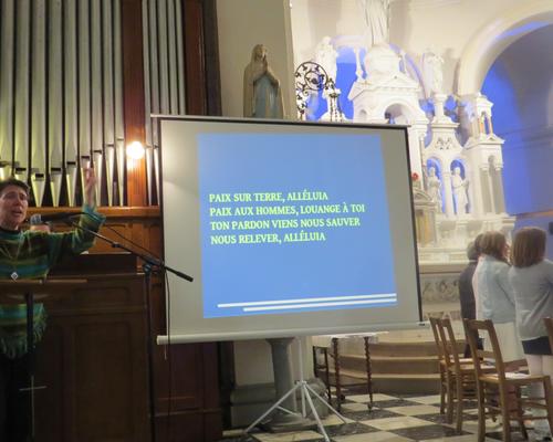 2016 Ières communions HERGNIES (32)