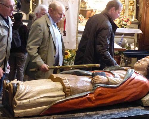 Saint Etton, Bon Pasteur pour votre peuple
Priez pour nous !