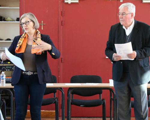 1605_Mgr Garnier rencontre les confirmands 2