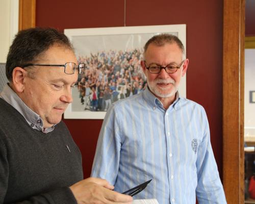 1605_Mgr Garnier rencontre les confirmands 39