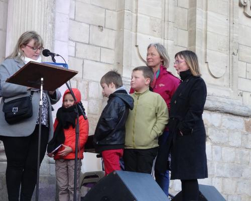 Magalie et des enfants du caté