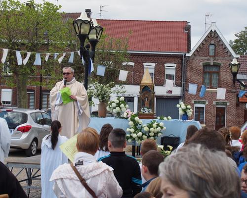 procession_NDBE_mai_2016 6