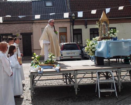 procession_NDBE_mai_2016 18