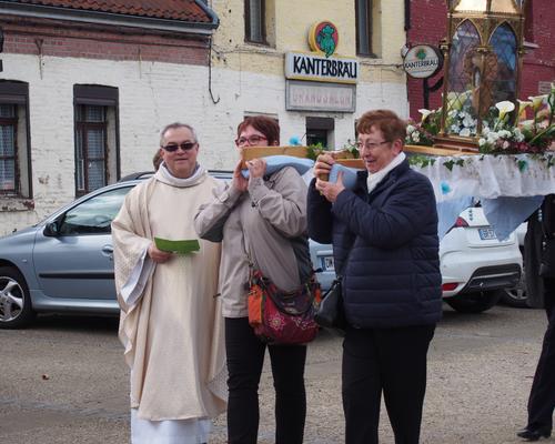 procession_NDBE_mai_2016 5