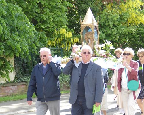 procession_messe_neuvaine_2016 6