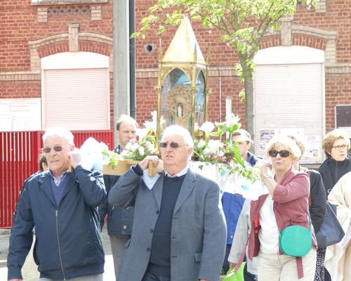 procession_messe_neuvaine_2016 7