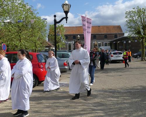 procession_messe_neuvaine_2016 10