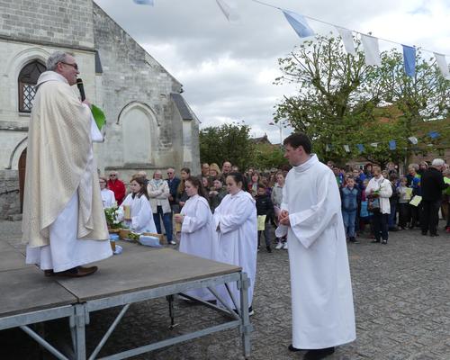 procession_messe_neuvaine_2016 17