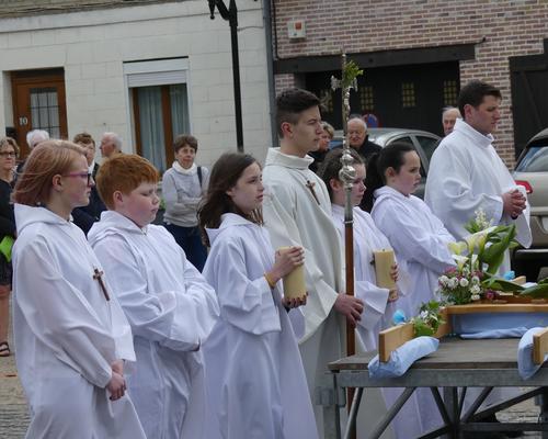 procession_messe_neuvaine_2016