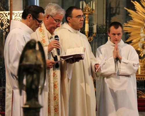 1605_Messe pour la St-Yves 43