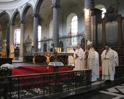 1605_Messe pour la St-Yves 45