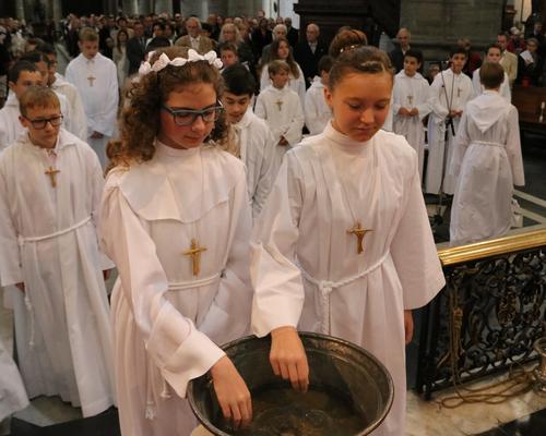 1606_Profession de foi (St-Jean - gr A) 34