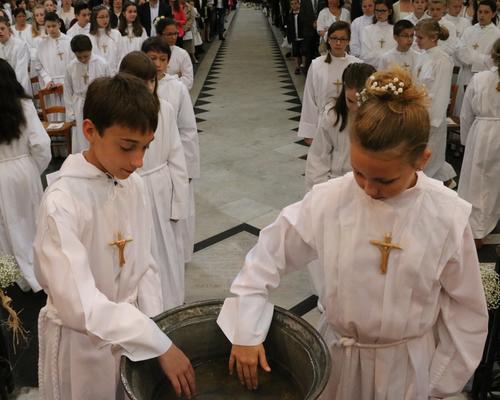 1606_Profession de foi (St-Jean Gr B) 34