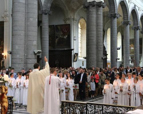 1606_Profession de foi (St-Jean Gr B) 93
