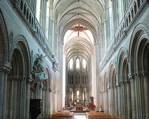 F5_Notre-Dame_de_Bayeux