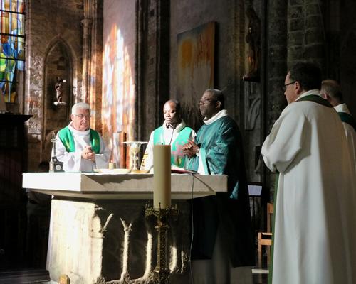 1607_Messe des Nations 38
