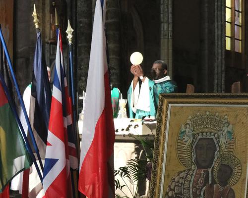 1607_Messe des Nations 40
