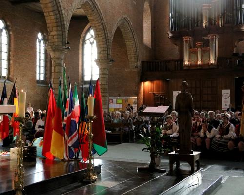 1607_Messe des Nations 50