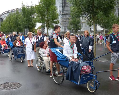 Lourdes2016_01_grotte (1)