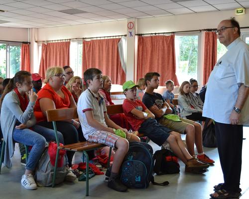 lourdes2016 porte sainte jeunes