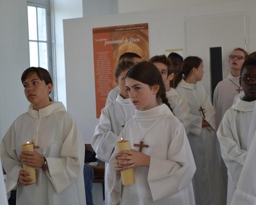 lourdes2016 porte sainte jeunes 4
